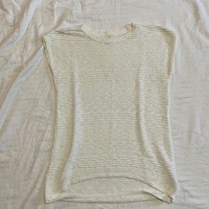Moth. Sleeveless Sweater. Size xs